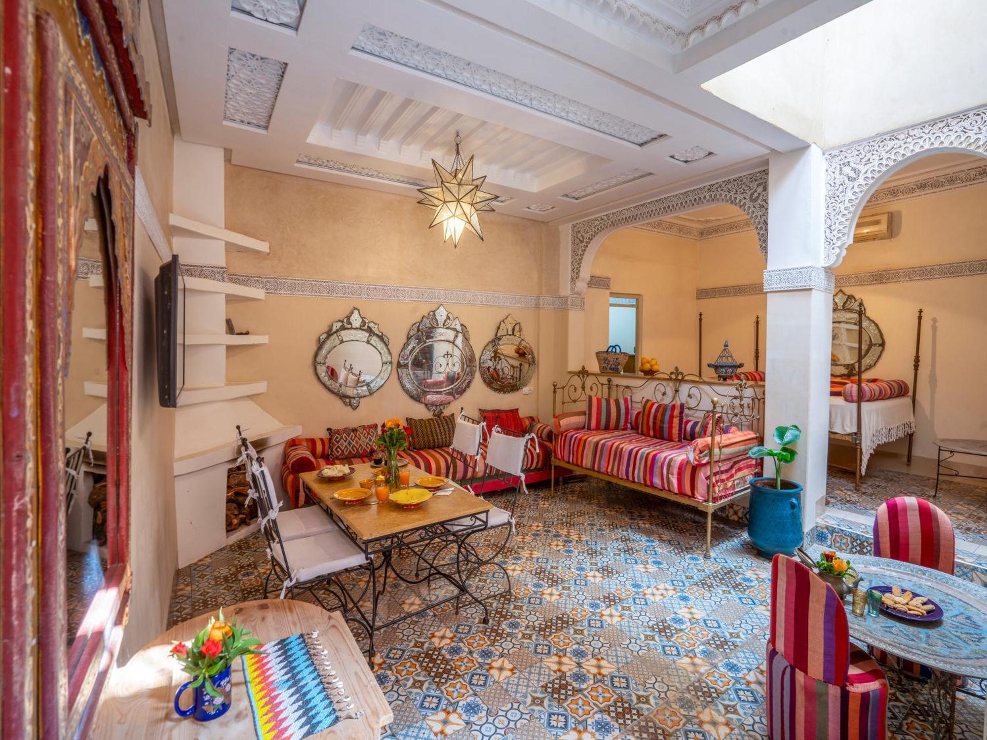 Dar Makhzne-location Exclusive Du Entier 4 & Terrasse